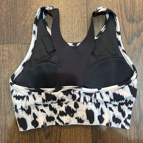 EUC Varley Bassett Sports Bra, XS - Picture 2 of 4